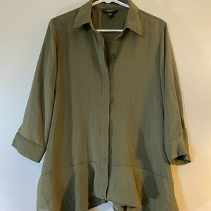 Simply Vera Vera Wang hunter green blouse